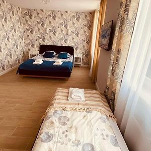 Pokój trzyosobowy typu deluxe